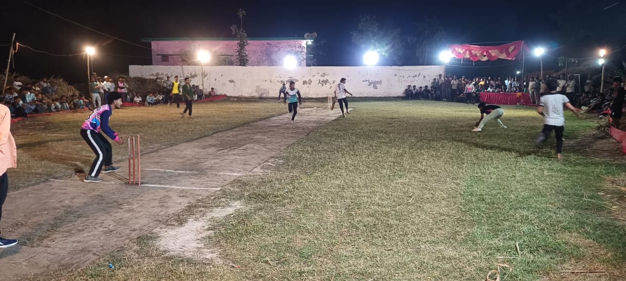 Teams from Kuchiya Mathiya and Latwa Chatti reach the final.