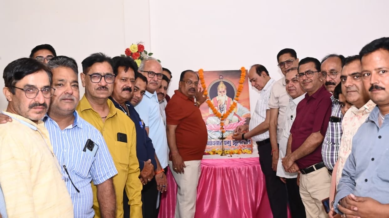 The Bhakt Prahlad Seva Samiti has resolved to help the poor