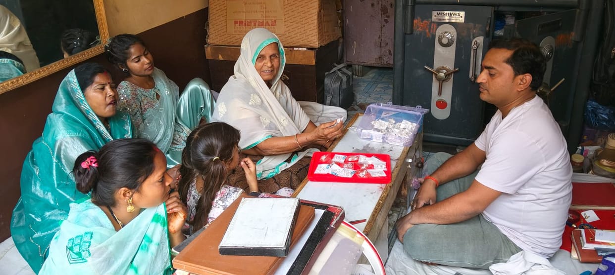 Akshaya Tritiya: Light jewellery becomes the choice of people