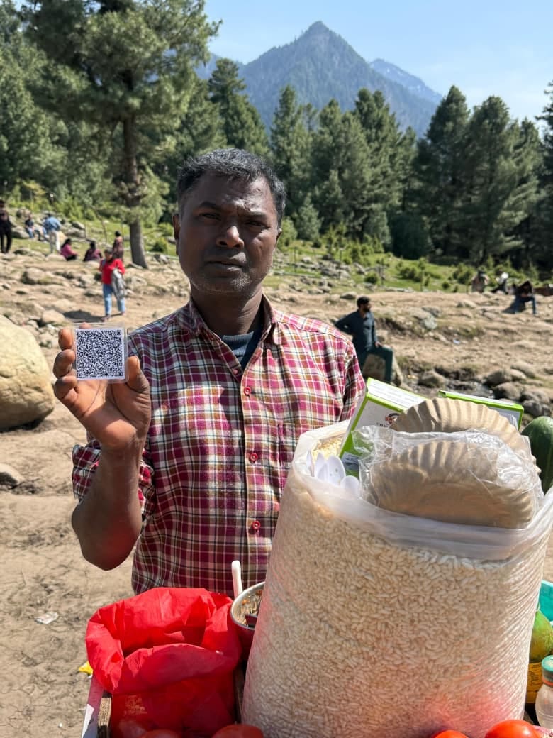 Srinagar, Provide Secure Enviornment, Tourist, QR Code System, Start Pehalgam