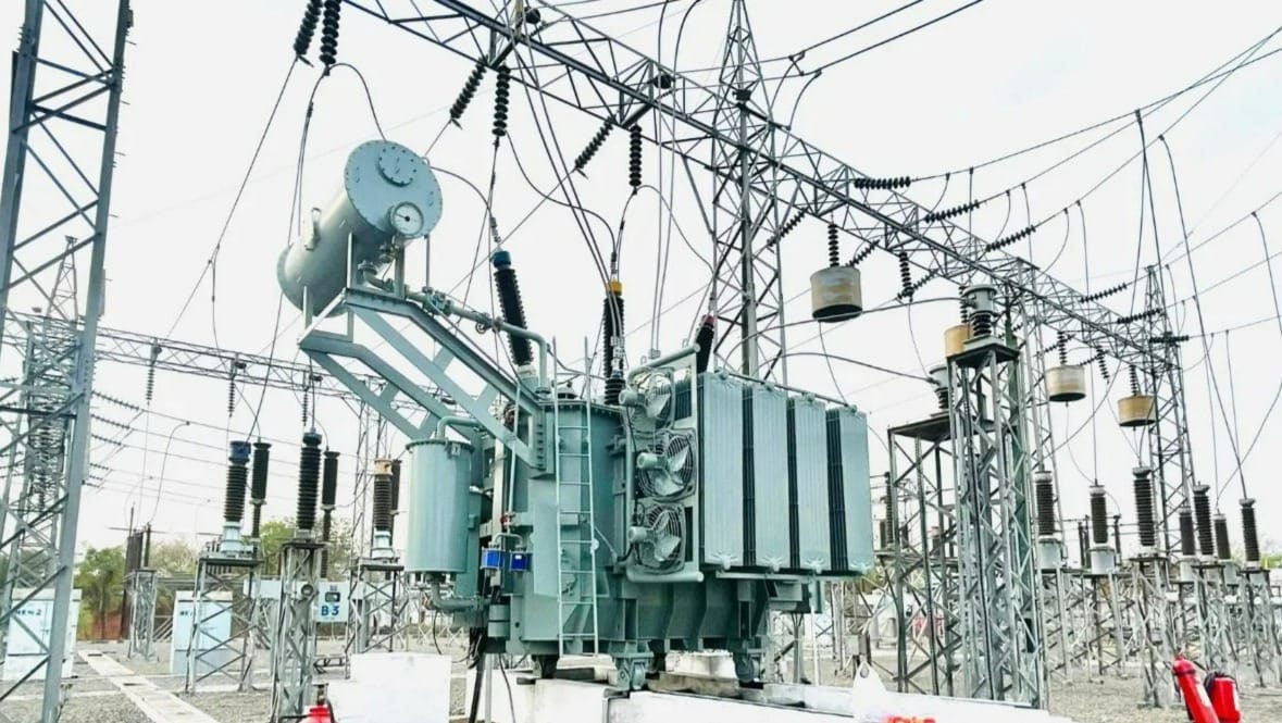 As temperatures rose, electricity consumption surged from 5.8 million to 7.6 million units.