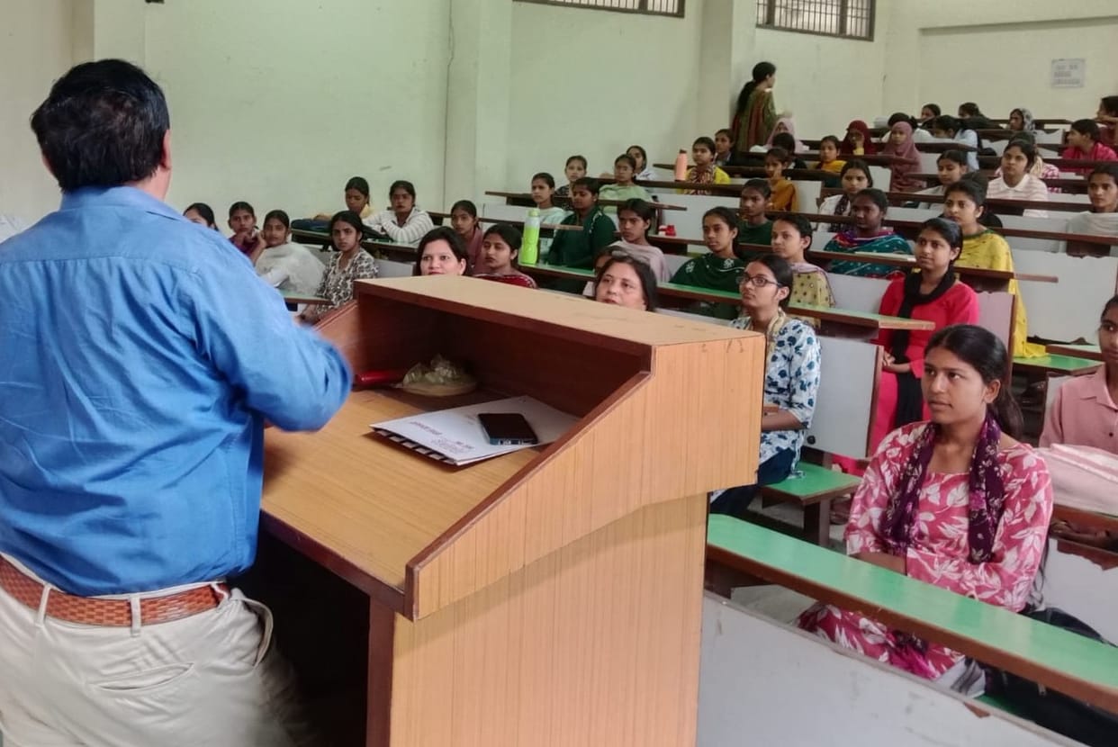 Students were informed about the child marriage law
