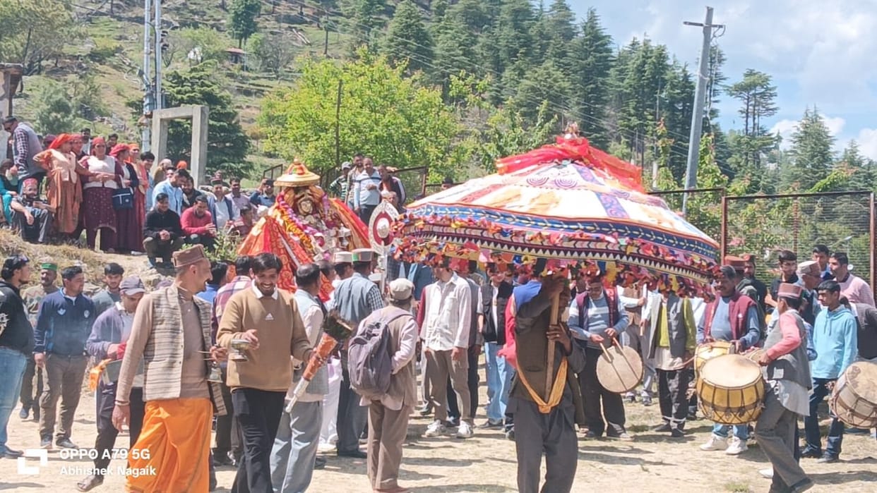Villagers danced to traditional songs at the Thirshu fair in Rewari.
