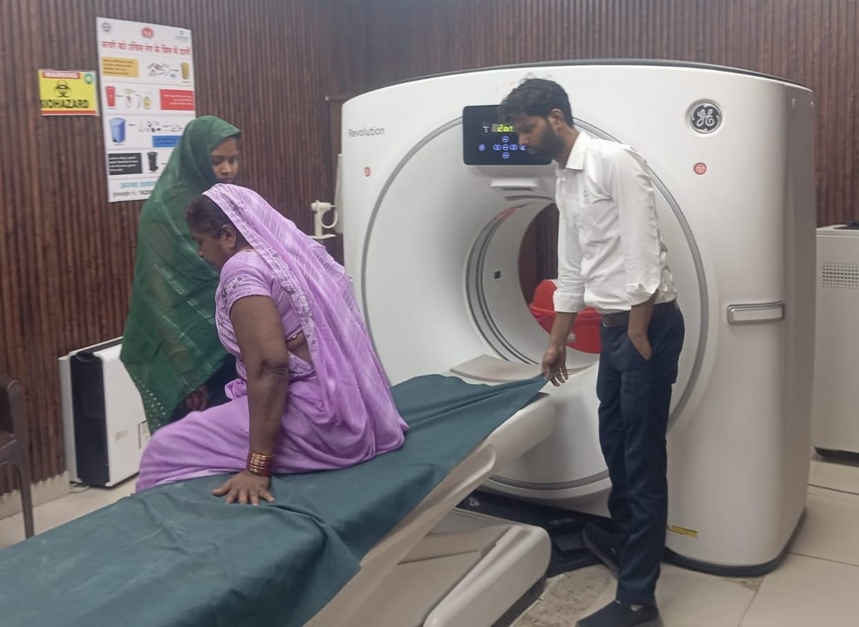 The CT scan films have run out in the hundred-bed hospital for three days
