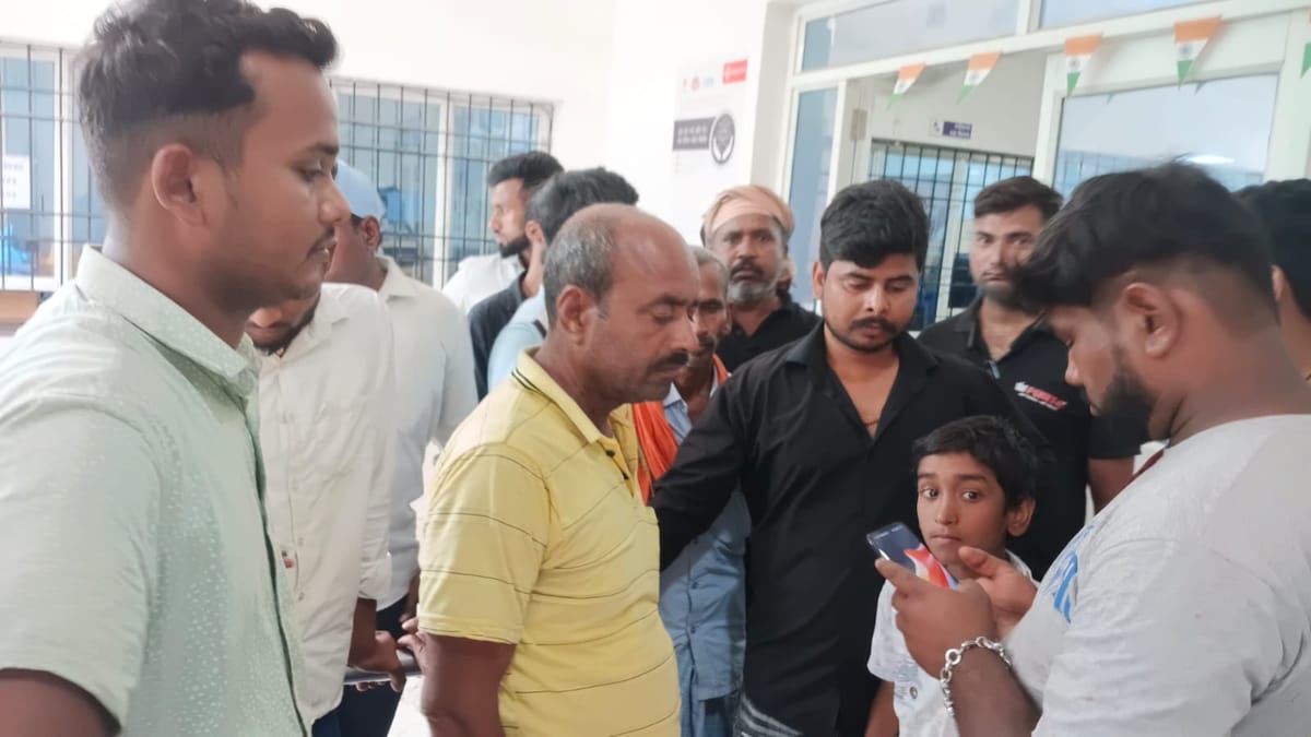 Bihar: सपनों की शादी अधूरी रह गई; दूल्हा बनने से पहले ही छिन गई जिंदगी, तिलक से पहले सड़क हादसे में मौत