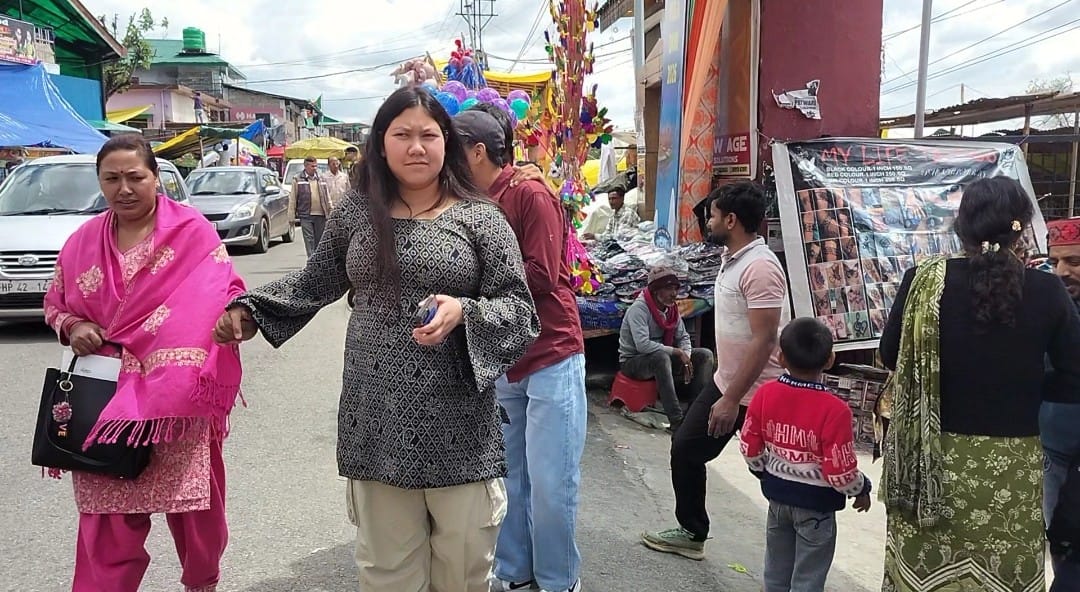 Dhummushah fair turns into cloth market, inflation playing havoc since childhood