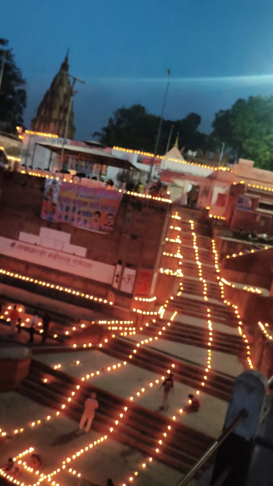 5,001 Lamps Symbolizing Religious Harmony Lit on the Banks of the Varuna