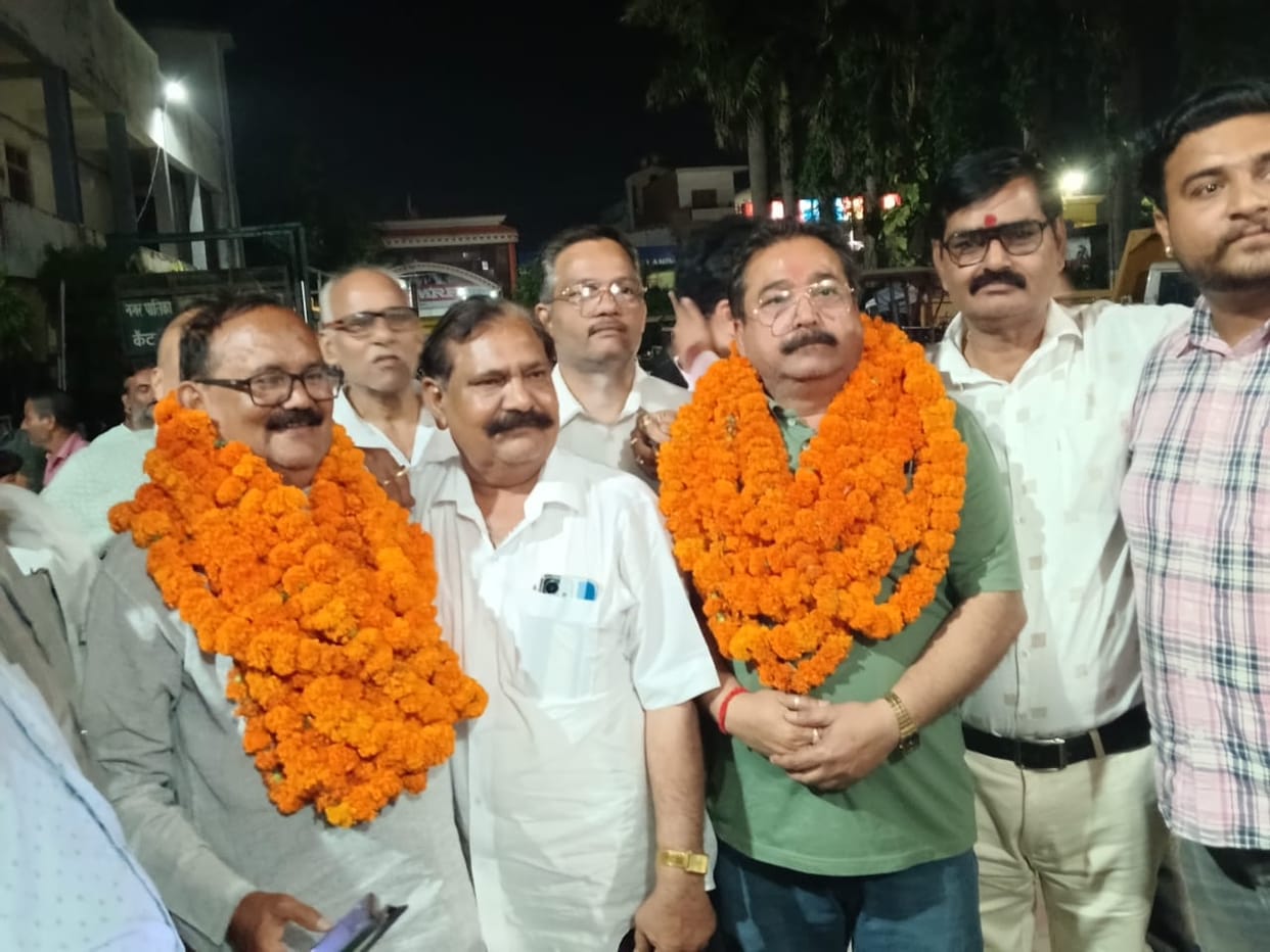 Vishwanath became the president of the bullion committee, Anand became the general secretary