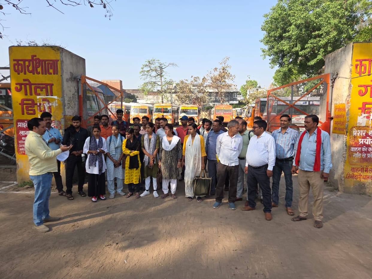 Roadways employees demanded a ban on illegal vehicles