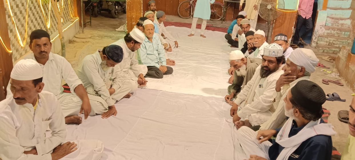 The ritual of 'Chadarposhi' was performed at the Urs of Ghulam Ghaus Syed Dada Miyan.