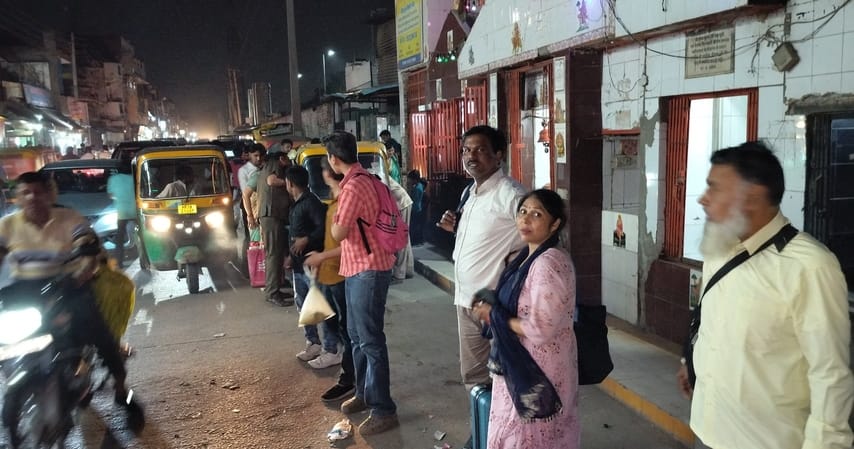 Difficult to reach home after evening in Faridabad