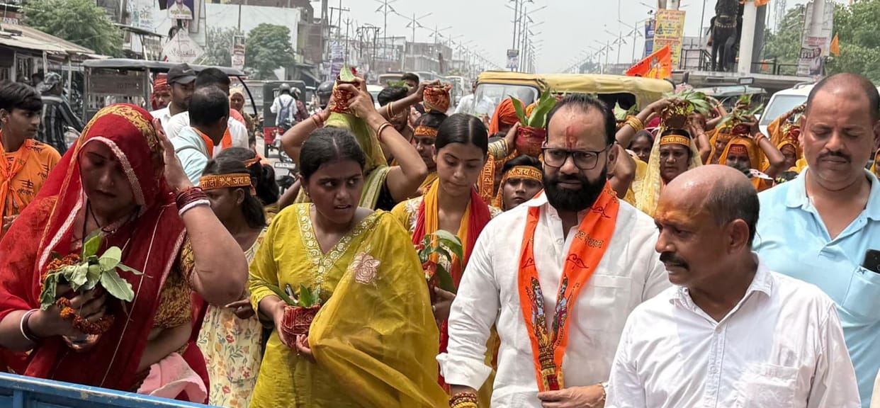 The Prana Pratishtha rituals have commenced with a Kalash Yatra.