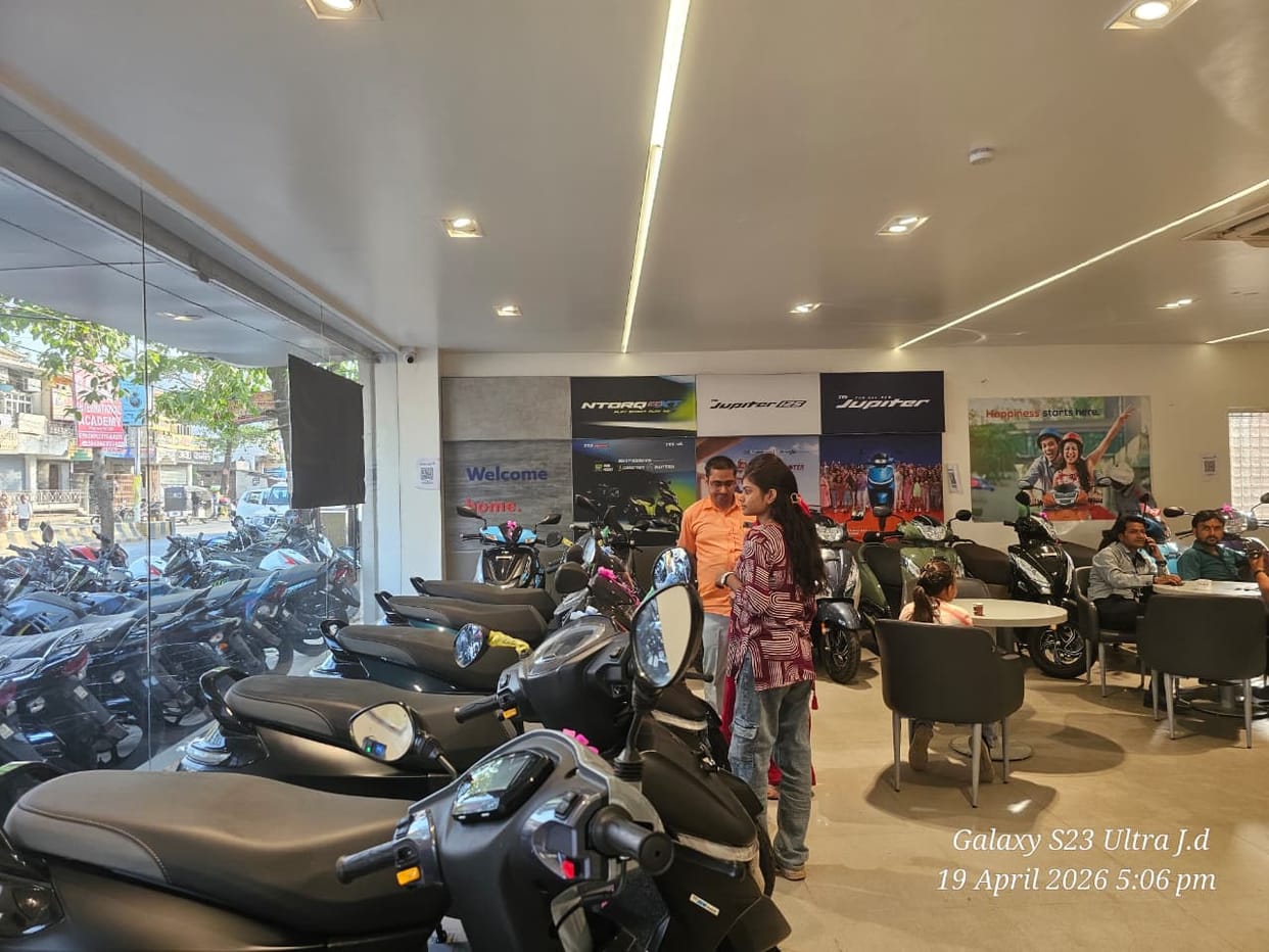 Akshaya Tritiya: Jewellery shopping booms, automobile business also booms