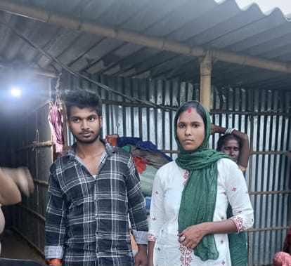 Bihar Young Woman Travels from Assam to Bihar to Stop Lover Wedding Threatens Murder love affair Vaishali