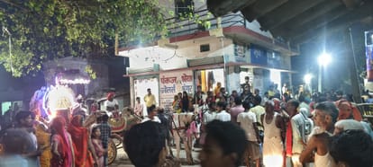 Women pelted with stones  wedding procession grooms carriage damaged Bihar