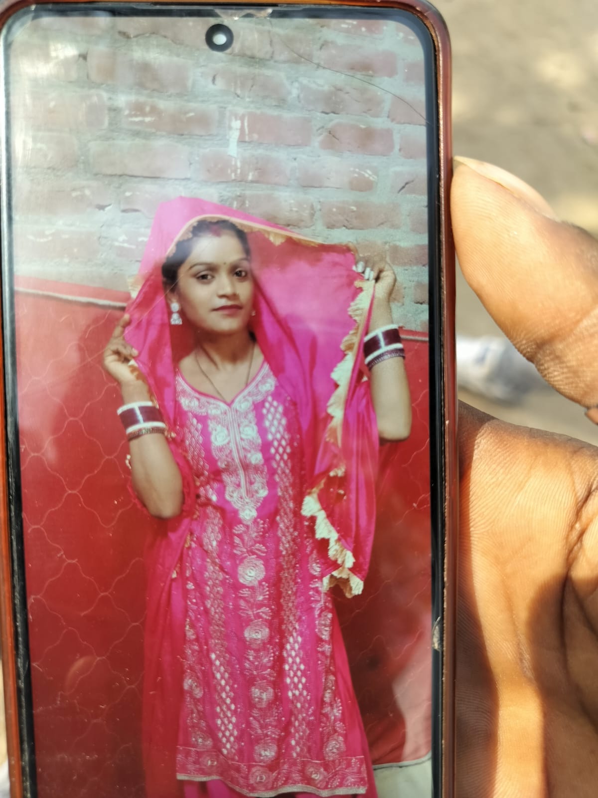 Married Woman Dies Under Suspicious Circumstances; Allegations of Being Poisoned for Dowry