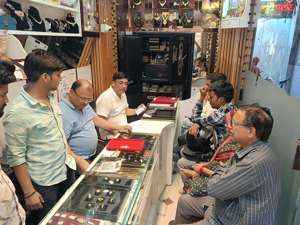 Akshaya Tritiya... Business Turnover Estimated at 125 Crore
