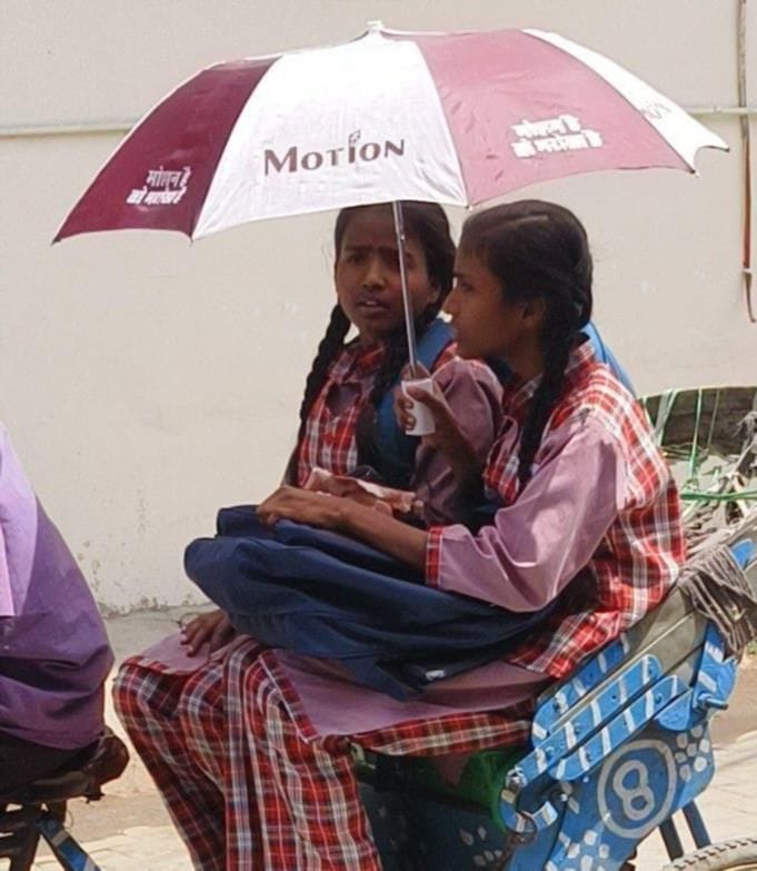 The scorching sun caused havoc, with the mercury reaching 41