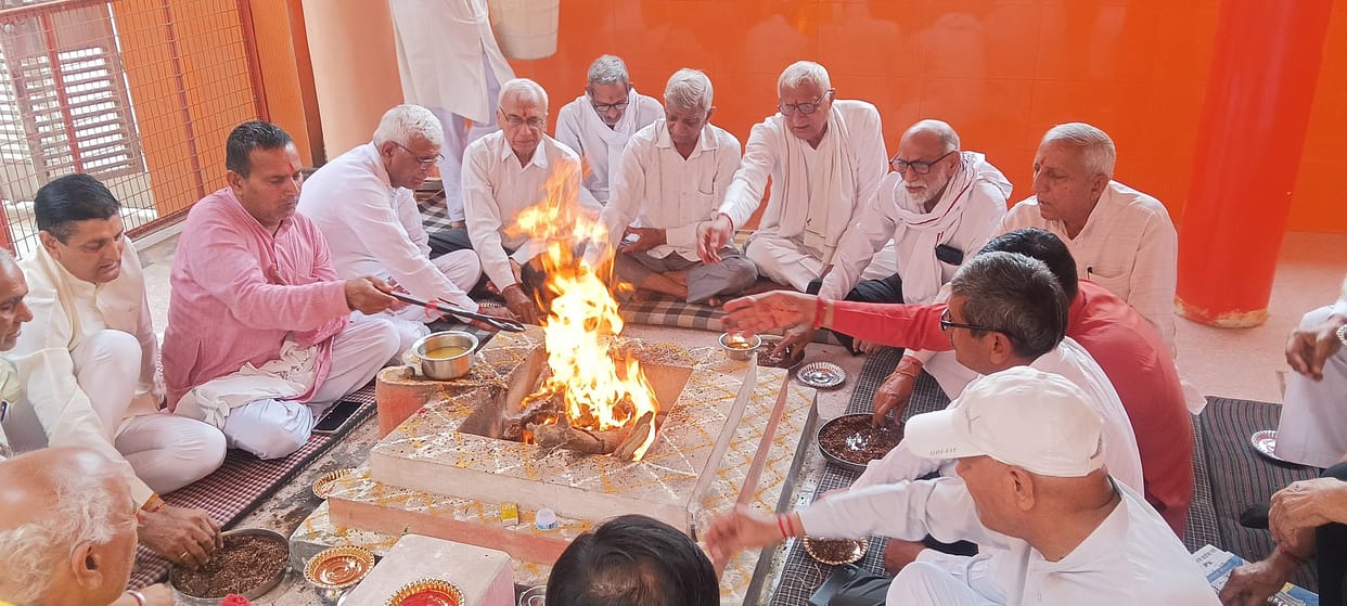 Lord Parashurama Jayanti was celebrated at the Brahmin Dharamshala.