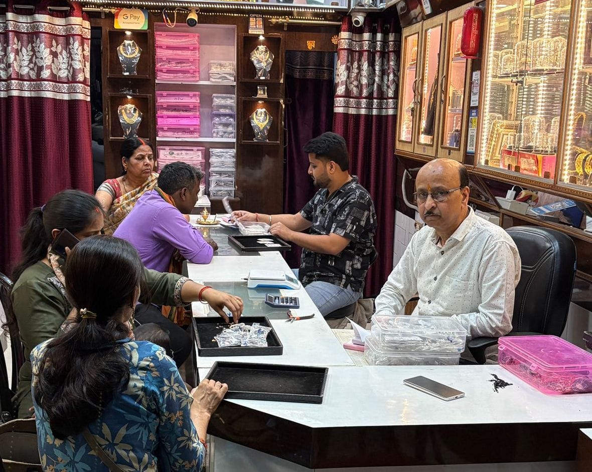 Inflation and heat remain unaffected, Akshaya Tritiya brings rain worth Rs 17 crore to the market