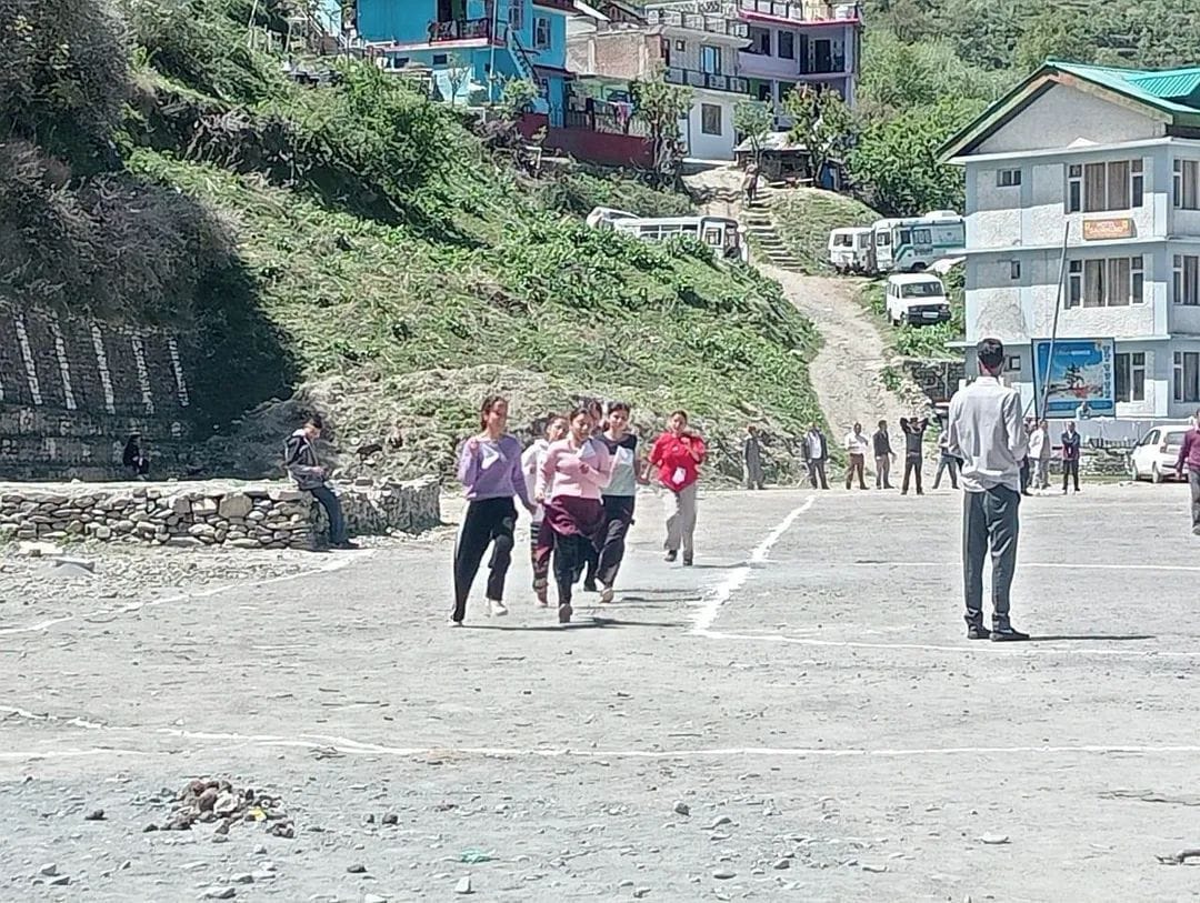 58 Youths Race to Become 'Animal Friends'