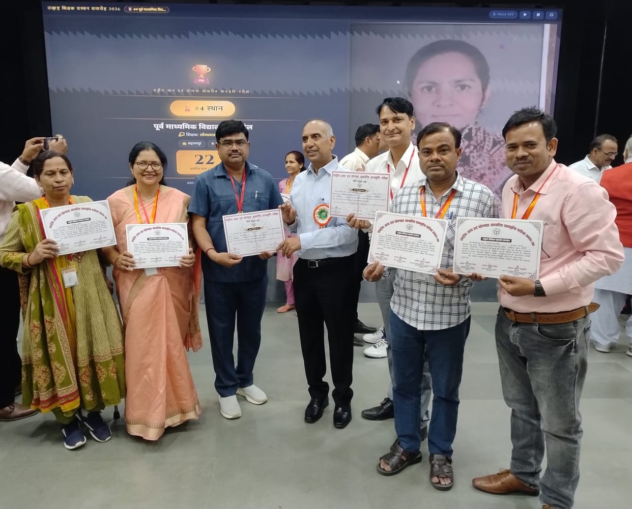 Five teachers and district coordinator honored for excellent performance