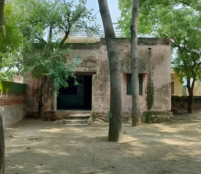 डूंगरवास में इस जगह पर बनेगा पशु चिकित्सालय। स्रोत : ग्रामीण