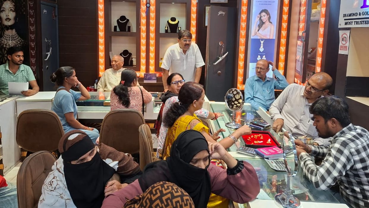 Light and attractively designed jewellery sold well on Akshaya Tritiya