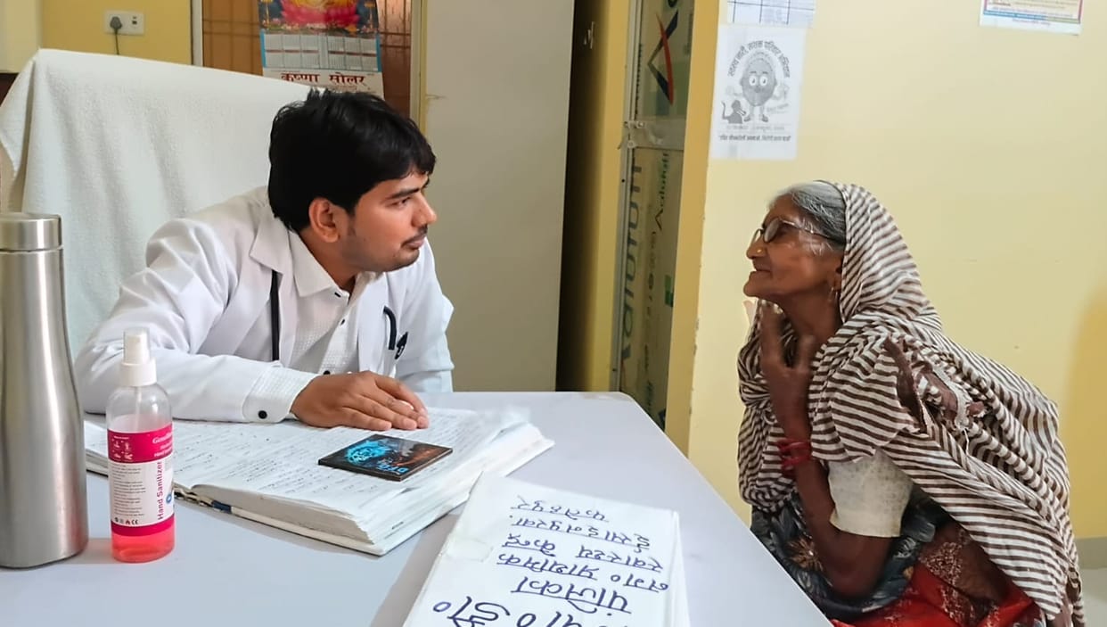 Patients with cough, cold and fever increased, PHC has not had cough syrup for five months.