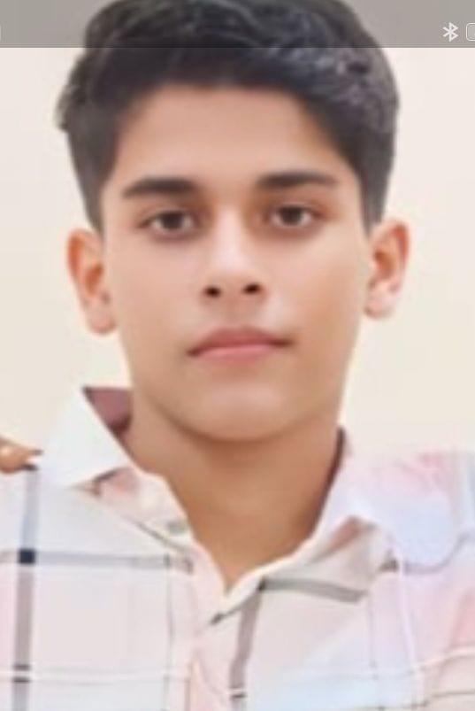 The youth injured in the accident died during treatment