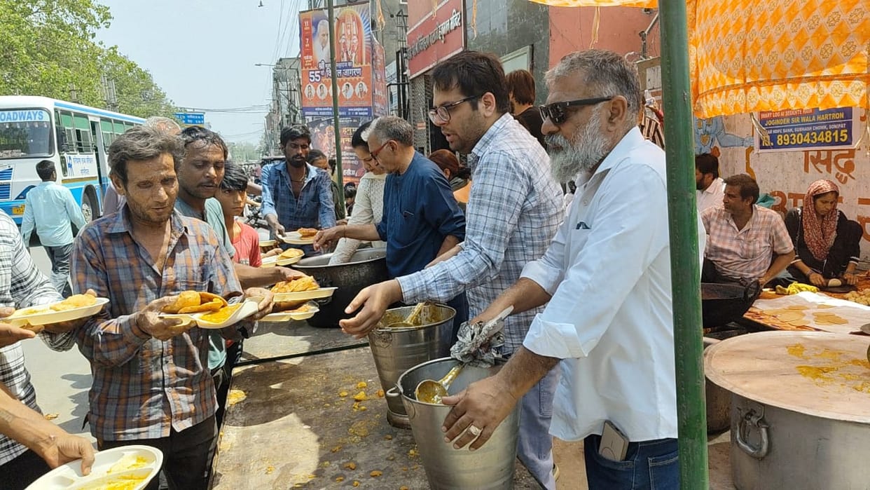 Bhandara organised at Chintahar Balaji Temple on the occasion of Parshuram Jayanti