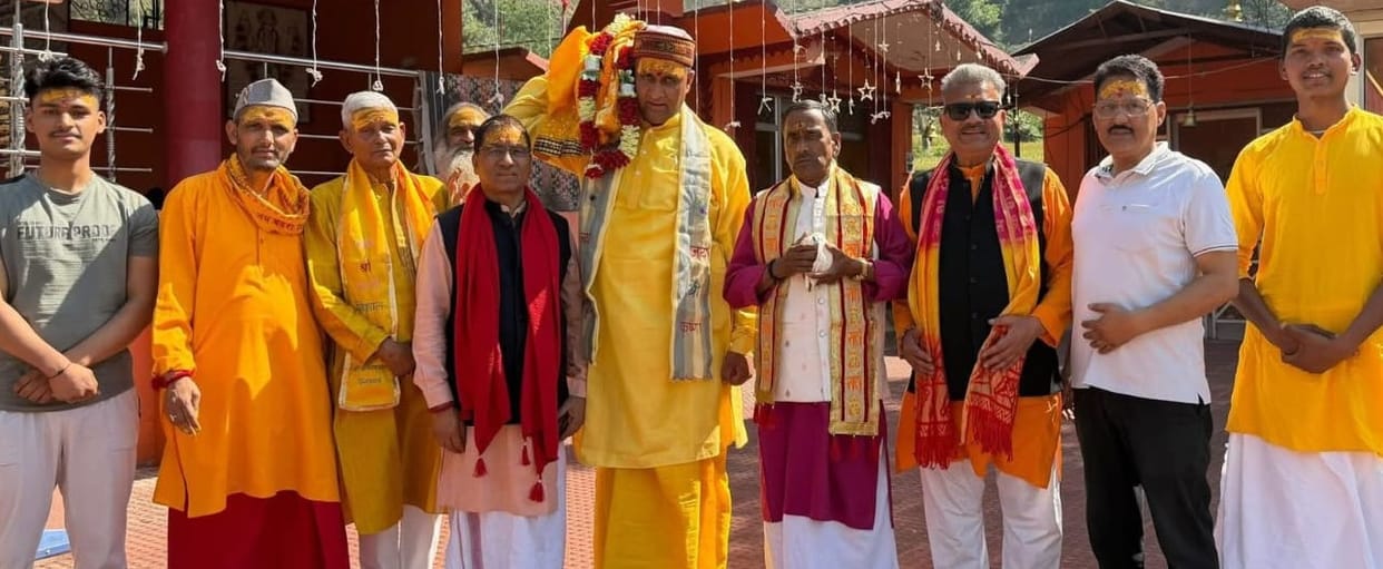 Gadu Ghada Oil Kalash Yatra departs from Dimmar