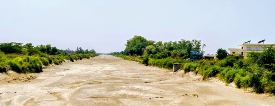Canals dry up, summer crops in trouble