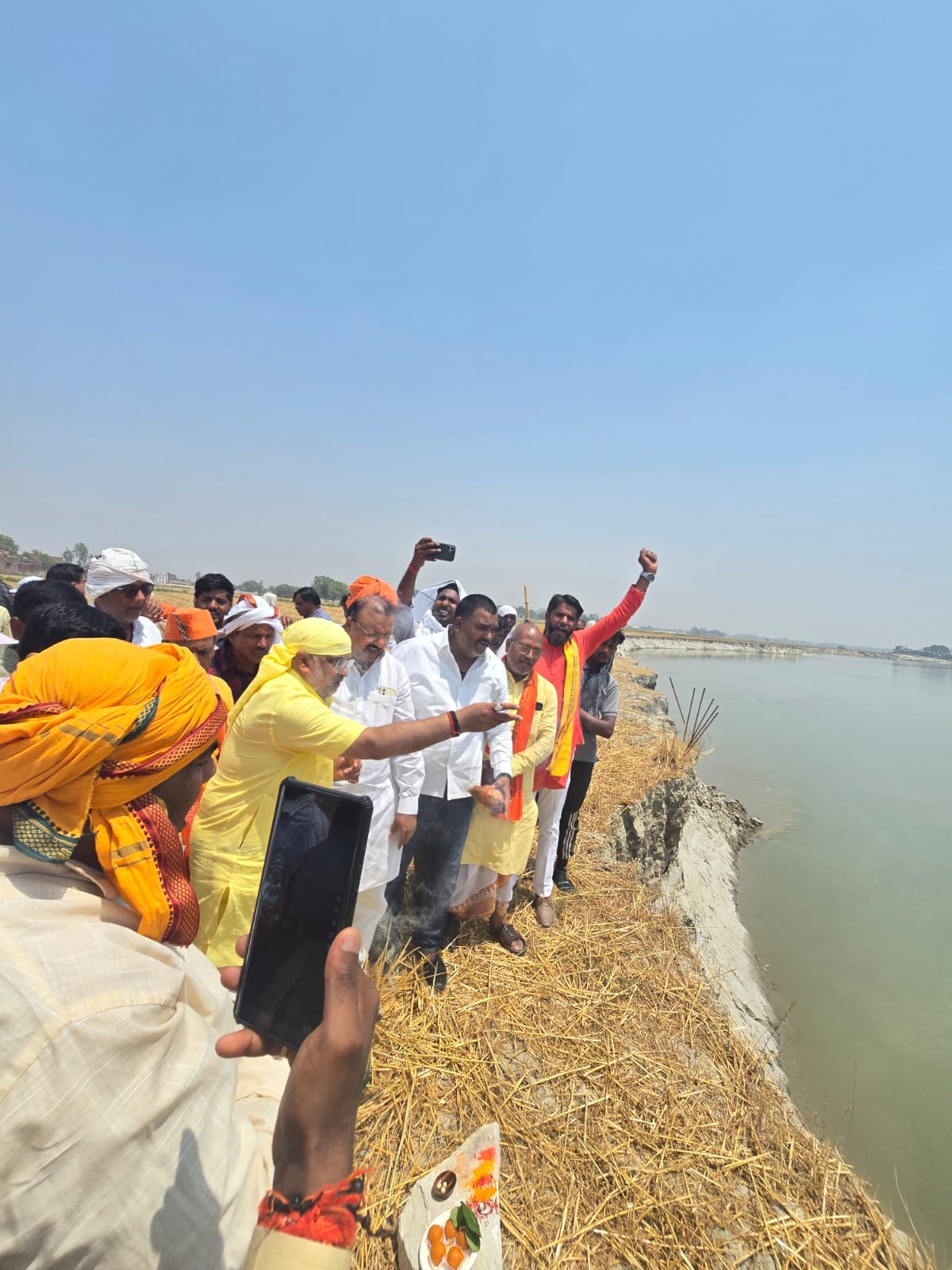 21 crore rupees will be spent on flood protection work.