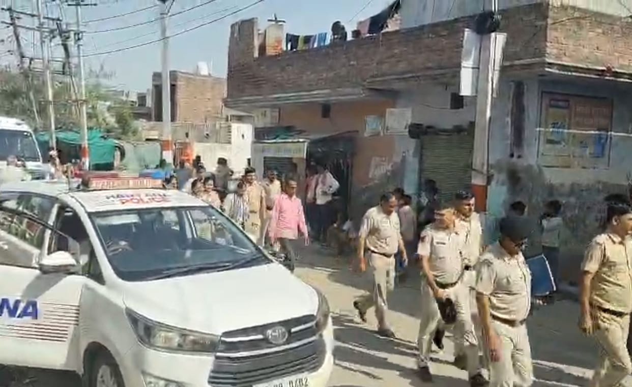 Check the hideouts of drug and liquor smugglers in Guhla, Cheeka Siwan area
