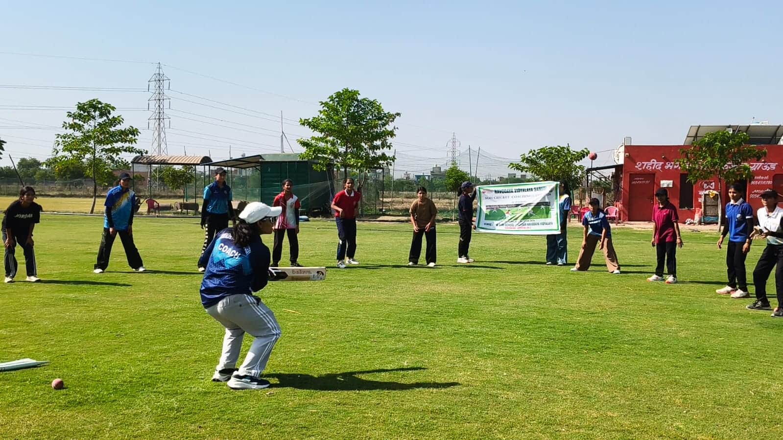 04-रोहतक के पीएम श्री जवाहर नवोदय विद्यालय घुसकानी में विशेष प्रशिक्षण शिविर में भाग लेते खि