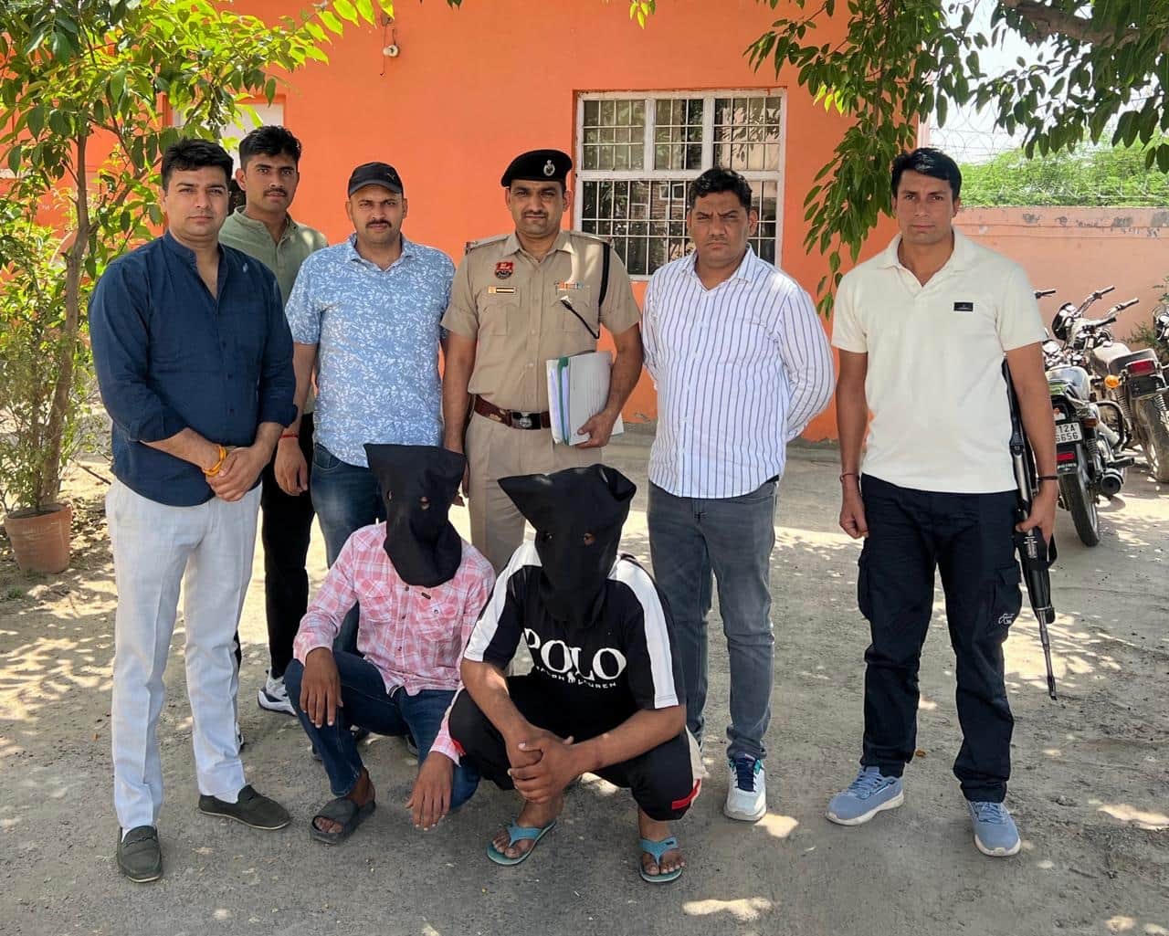 29-भालौठ गांव में हुए विकास हत्याकांड के आरोपी पुलिस गिरफ्त में। स्रोत : पुलिस