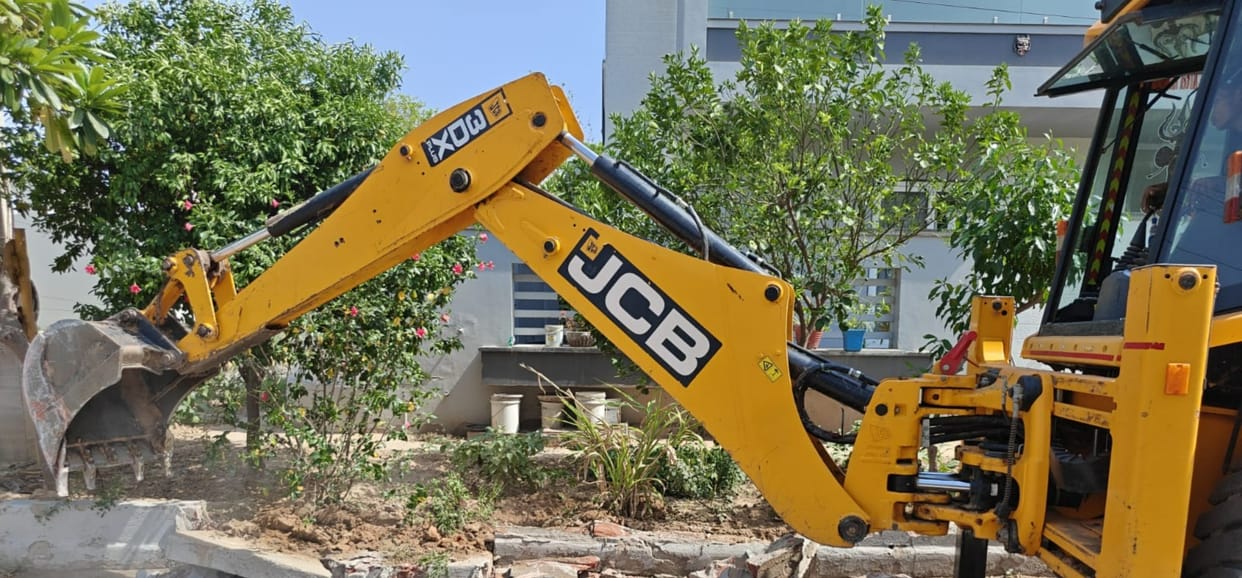 Action begins to remove illegal green belts and boundary walls