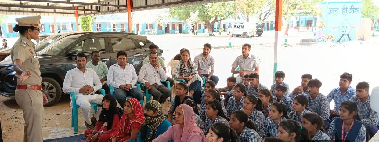 Message given to stay away from drugs in Maroli