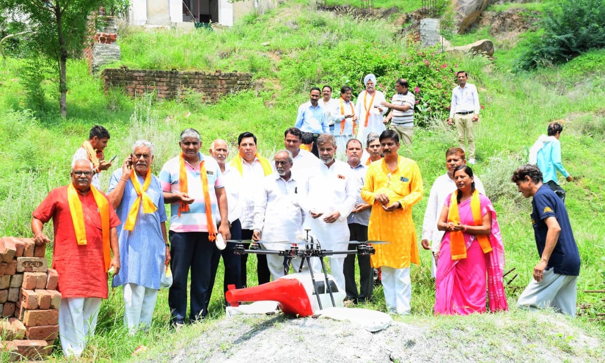 Teachers' Trust working to make the earth green, will now sow 5 lakh seeds