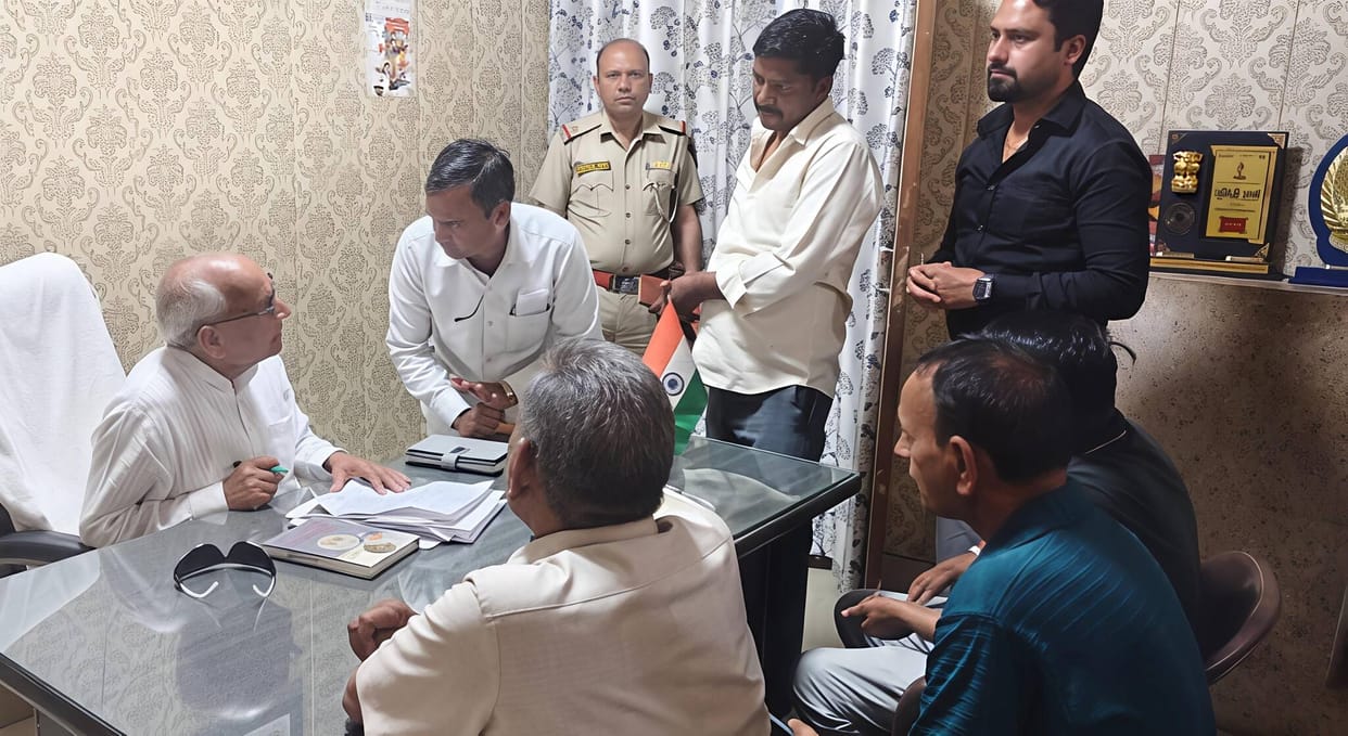 The MLA listened to the problems of the people.