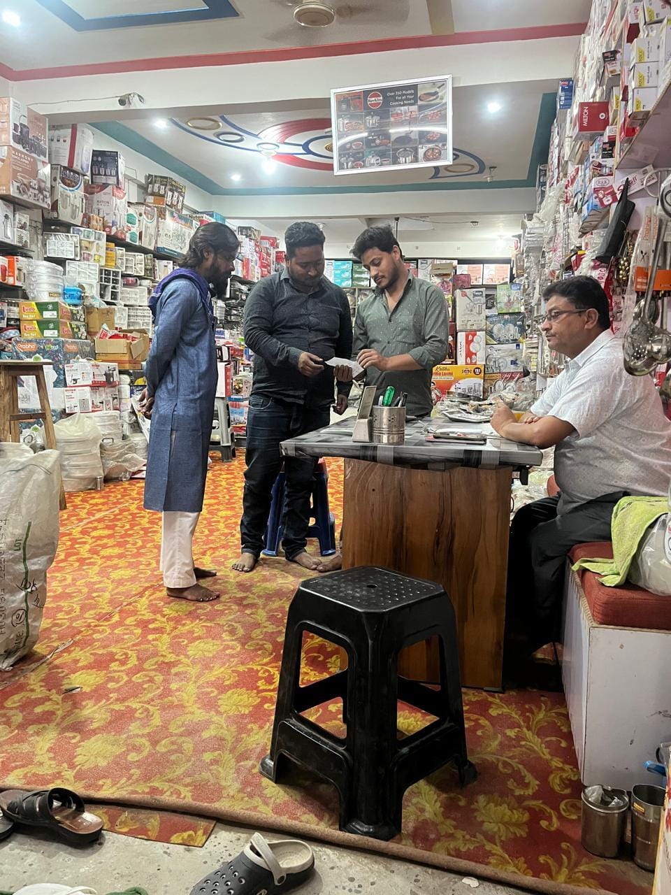 Markets buzz on Akshaya Tritiya... Business worth over Rs 100 crore