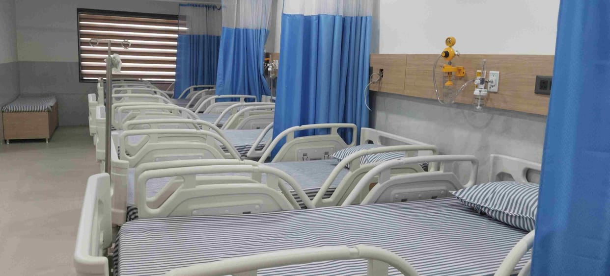 4 beds reserved for heat stroke patients in the district hospital