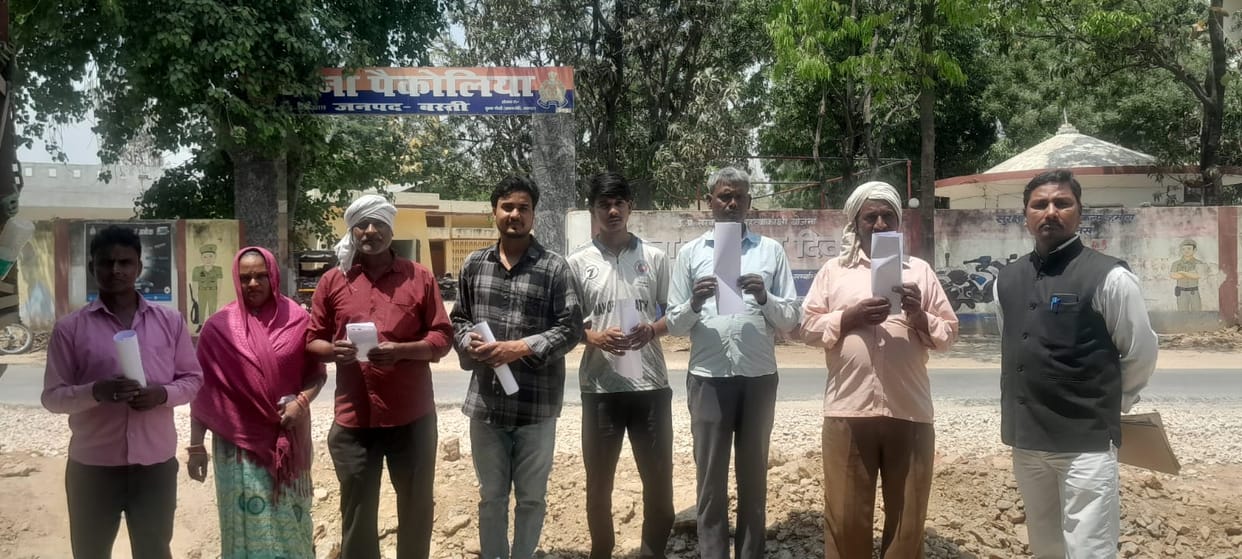 The search for the Zilla Panchayat member and his son is intensified...family members are also being questioned.