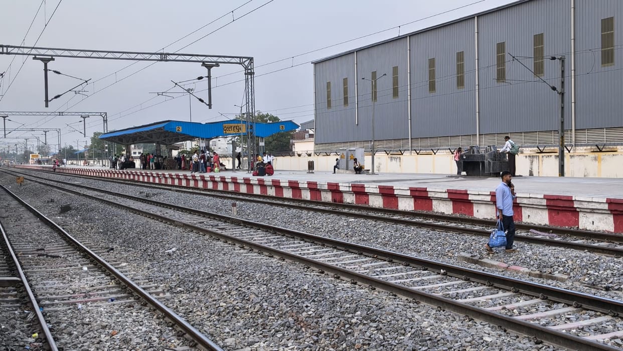 Just 13 Water Coolers to Quench the Thirst of 59,000 Passengers at Railway Stations