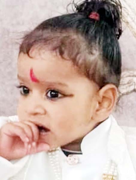 Child dies after snakebite.