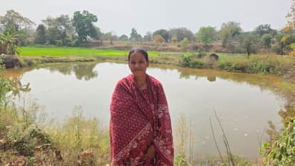 Chhattisgarh Savita Life Transformed by MGNREGA Pond and Group Loans