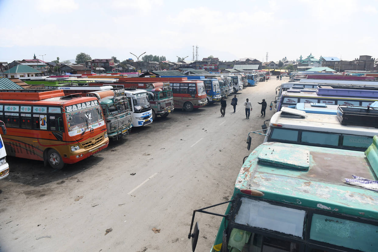 Srinagar, Strike of Transporters, Protest, Passengers Face Problems