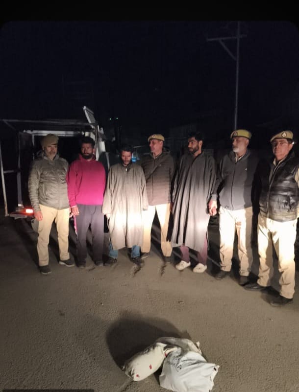Srinagar, 10 kg Hasish Sezied, Four Arrested