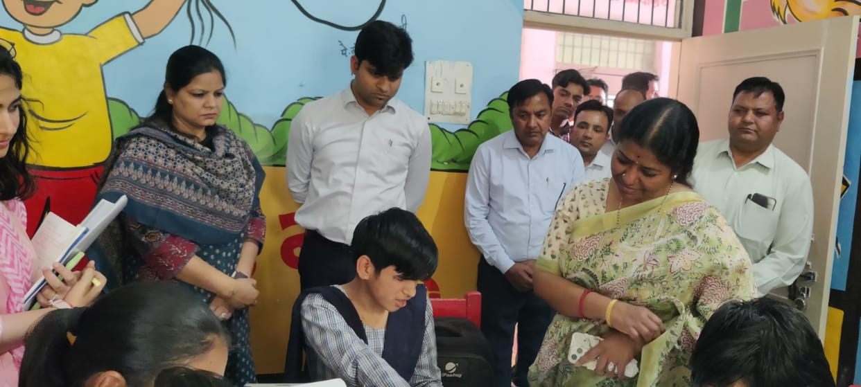 additional chief secretary inspected schools